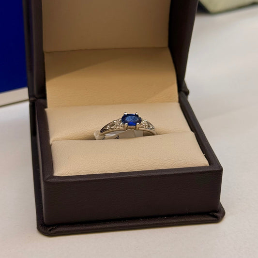 Anillo June Zafiro 14k