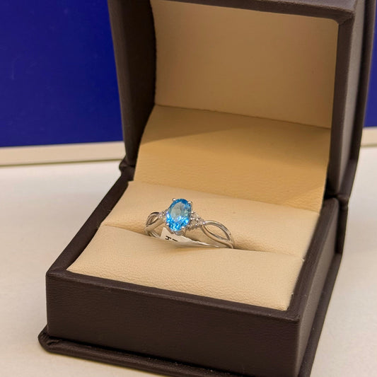 Anillo Siena Topacio Azul 14k